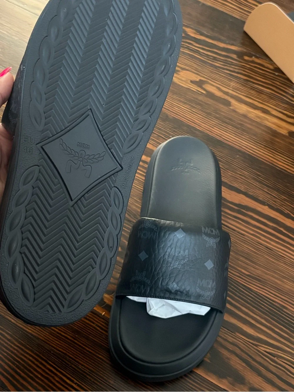 MCM Visetos Black Slides